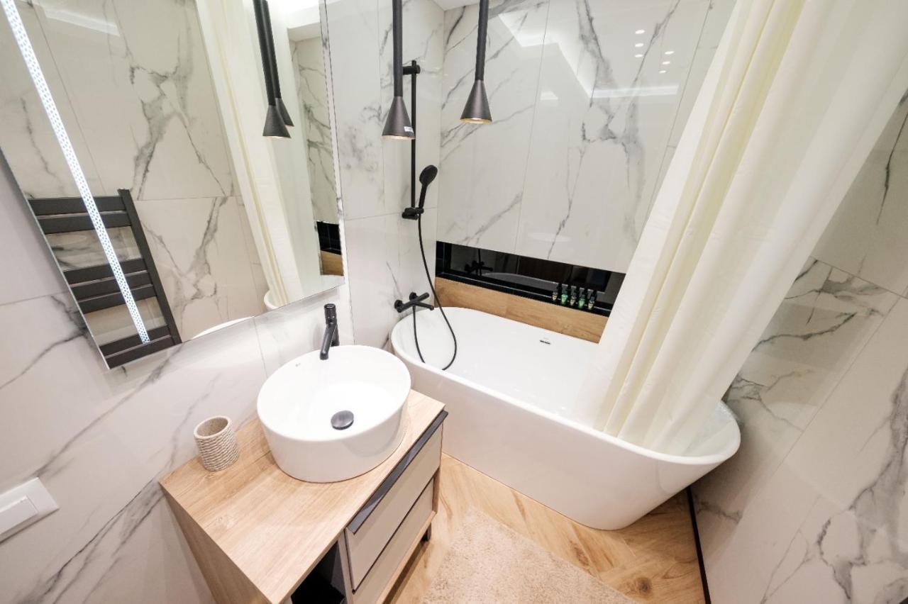 Brand New Luxury Apartment In The Heart Of 布拉索夫 外观 照片